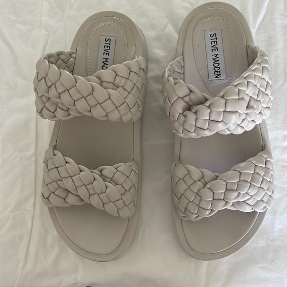 Steve Madden Woman’s Hillary Sandal - Picture 1 of 2